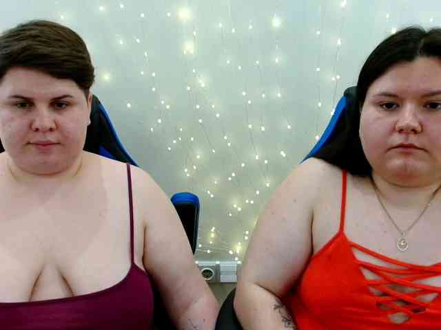 BeckyAndEllen webcam