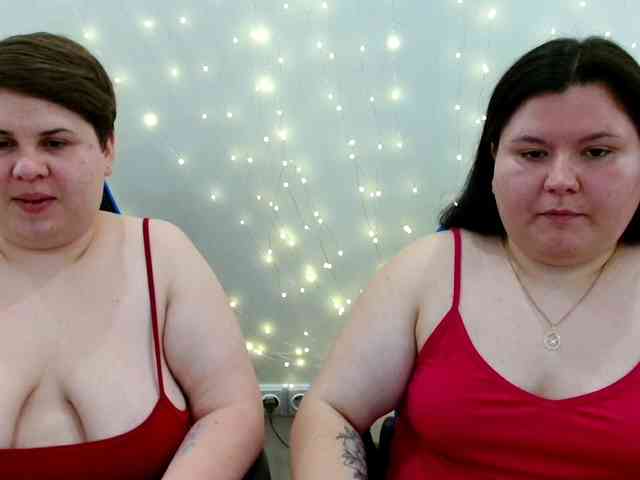 BeckyAndEllen webcam