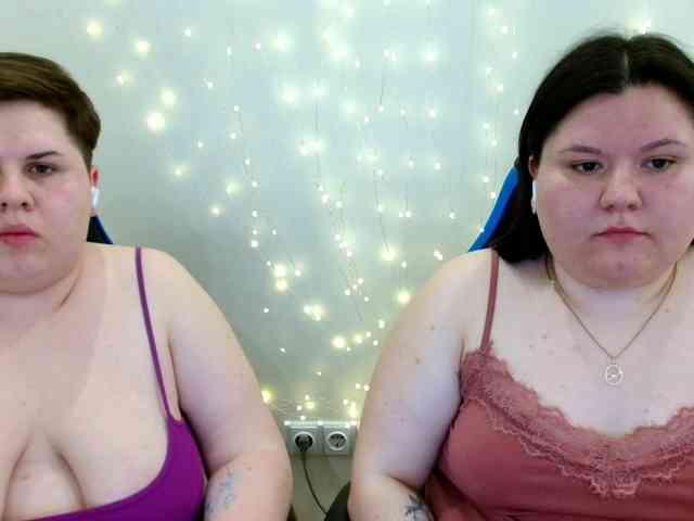 BeckyAndEllen webcam