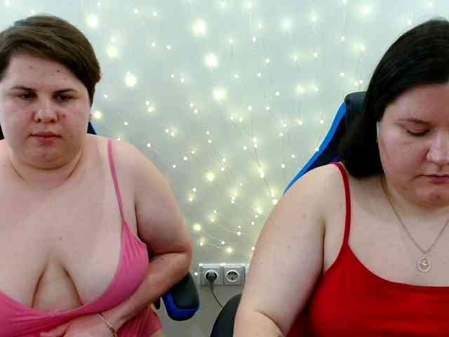 BeckyAndEllen webcam