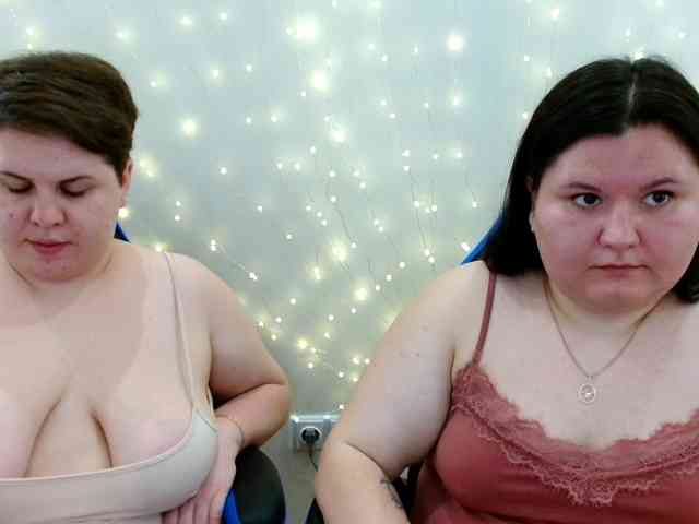 BeckyAndEllen Sex Cam Show