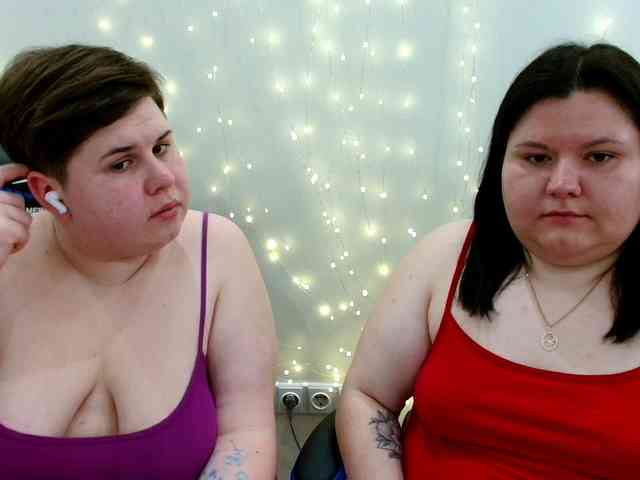 BeckyAndEllen webcam