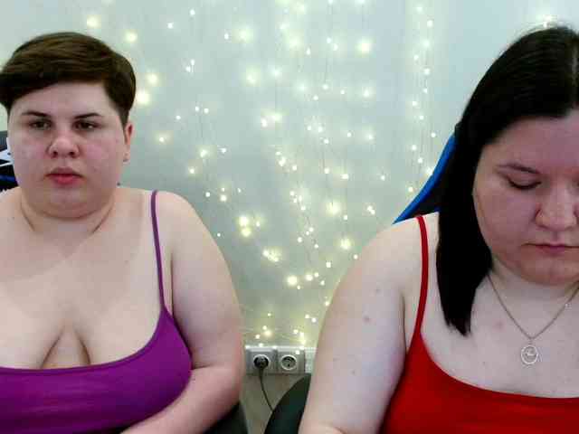 BeckyAndEllen webcam