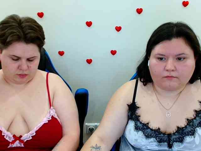 BeckyAndEllen webcam