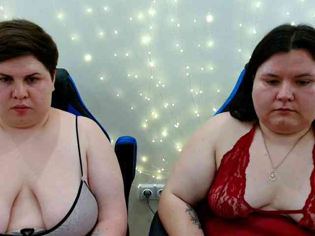 BeckyAndEllen webcam