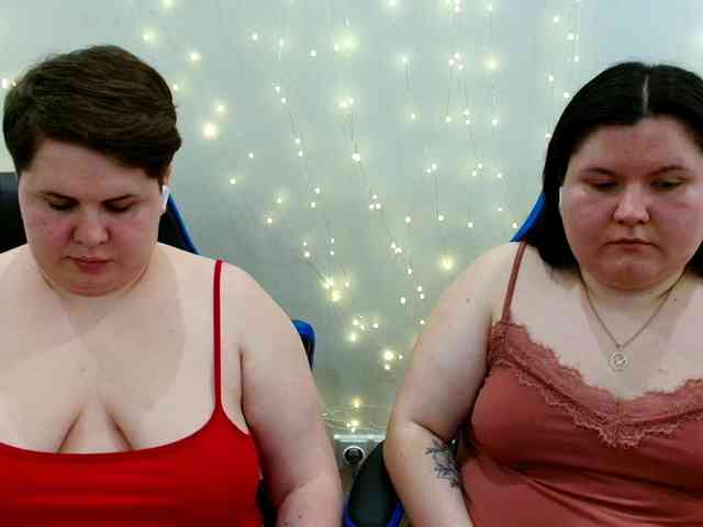 BeckyAndEllen webcam