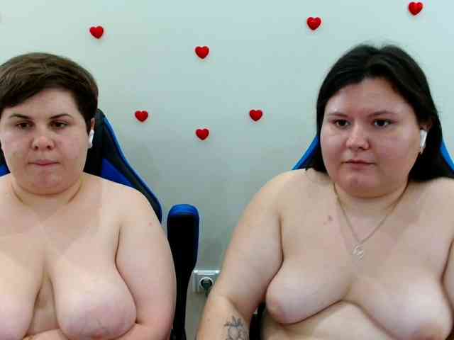 BeckyAndEllen webcam