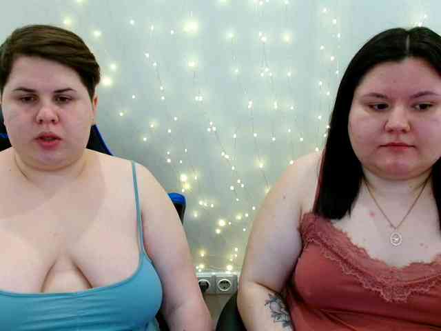 BeckyAndEllen webcam