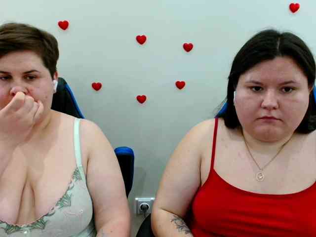 BeckyAndEllen webcam