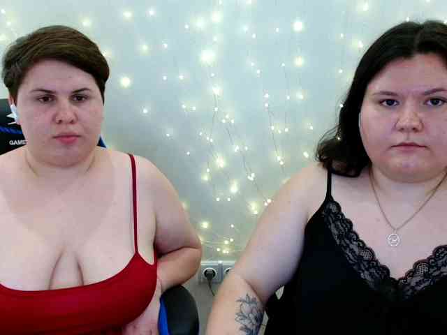 BeckyAndEllen webcam