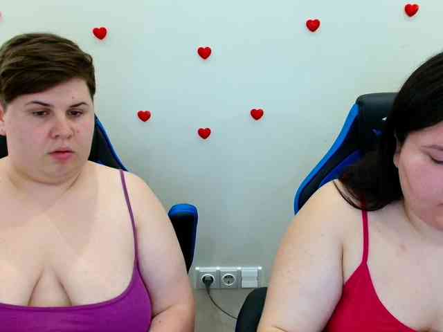 BeckyAndEllen webcam