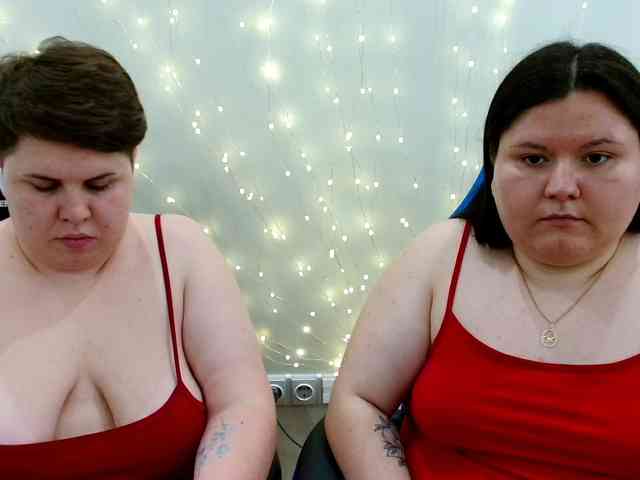 BeckyAndEllen webcam
