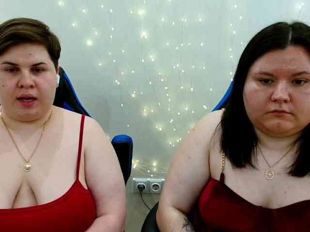 BeckyAndEllen webcam