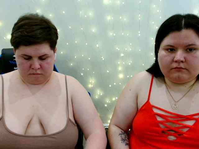 BeckyAndEllen webcam