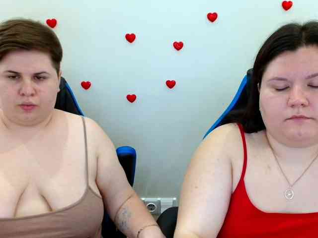 BeckyAndEllen webcam