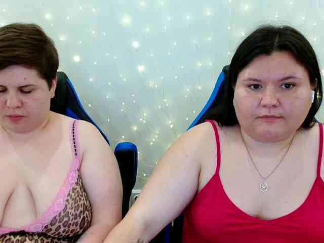 BeckyAndEllen webcam