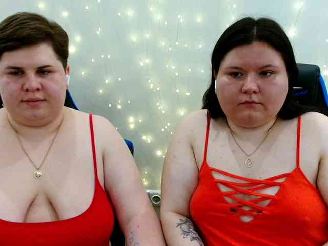 BeckyAndEllen webcam