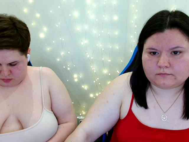 BeckyAndEllen webcam
