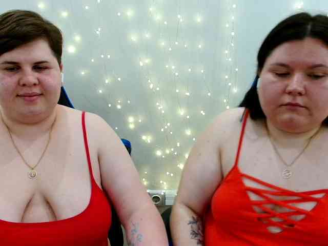 BeckyAndEllen webcam