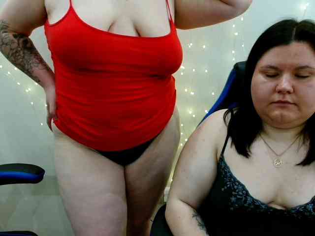 BeckyAndEllen webcam