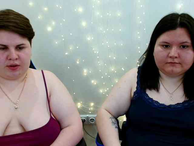 BeckyAndEllen webcam