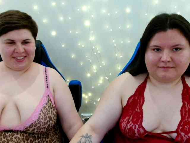 BeckyAndEllen webcam