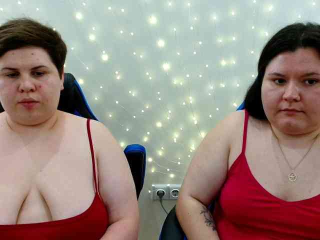 BeckyAndEllen webcam
