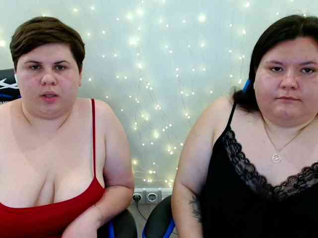 BeckyAndEllen webcam