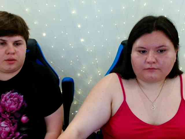 BeckyAndEllen webcam