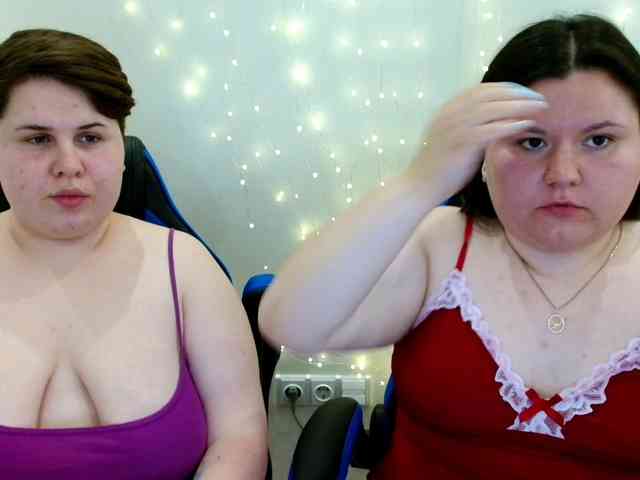 BeckyAndEllen webcam