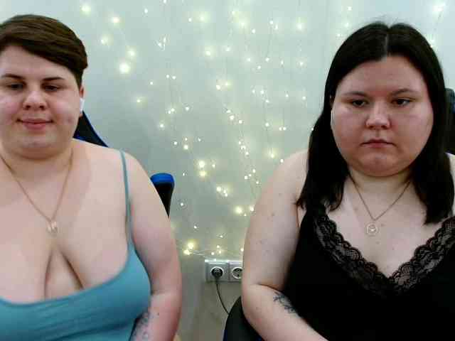 BeckyAndEllen webcam