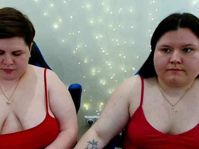BeckyAndEllen webcam