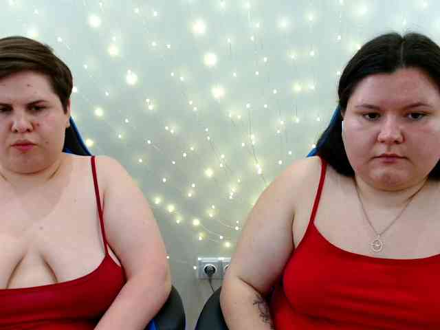 BeckyAndEllen webcam