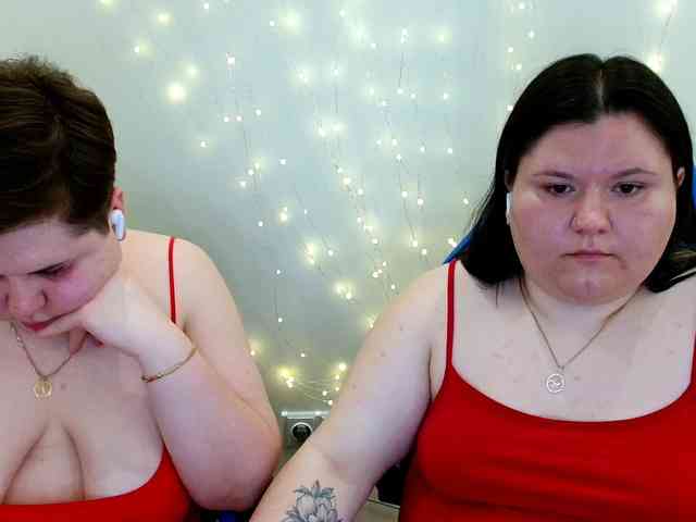 BeckyAndEllen webcam