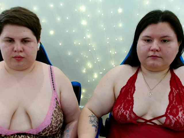 beckyandellen's live room