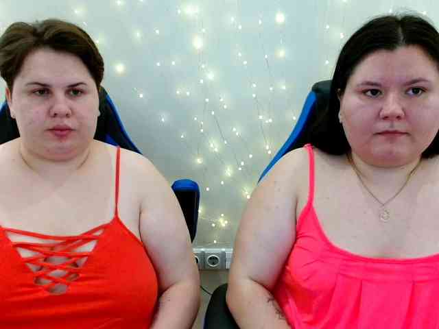 BeckyAndEllen webcam