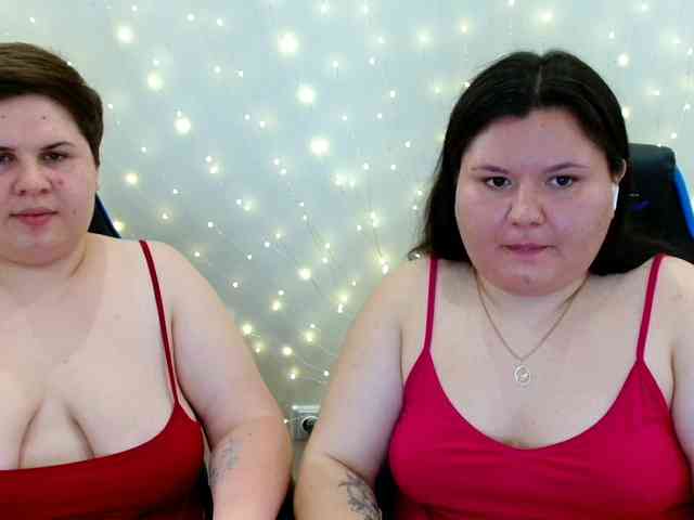 BeckyAndEllen webcam
