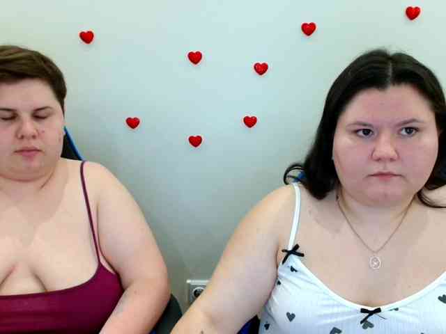 BeckyAndEllen webcam