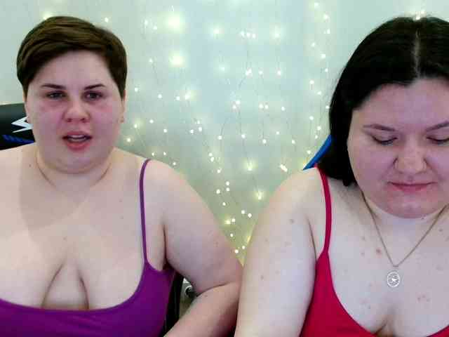 BeckyAndEllen webcam