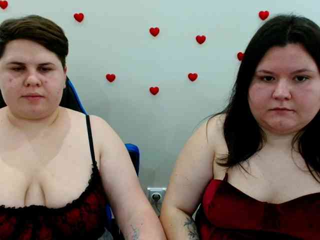 BeckyAndEllen webcam