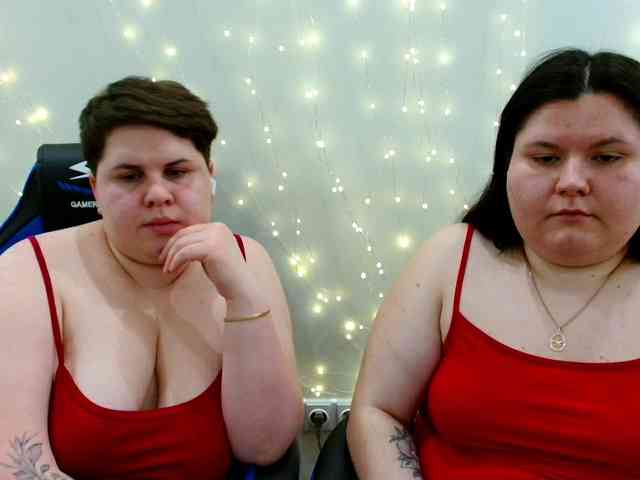 BeckyAndEllen webcam