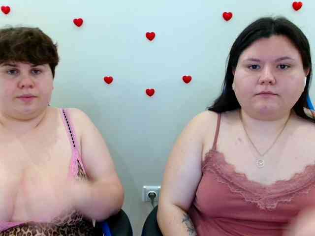 Model: BeckyAndEllen