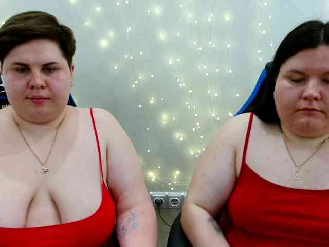 BeckyAndEllen webcam