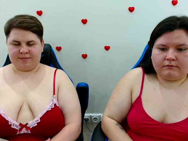 BeckyAndEllen webcam