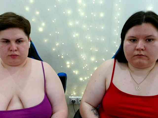 BeckyAndEllen webcam