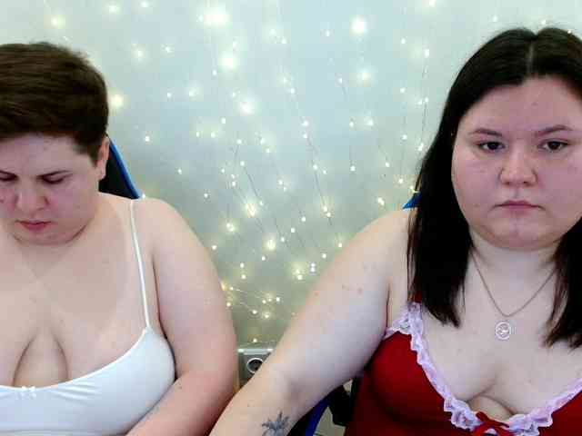BeckyAndEllen webcam