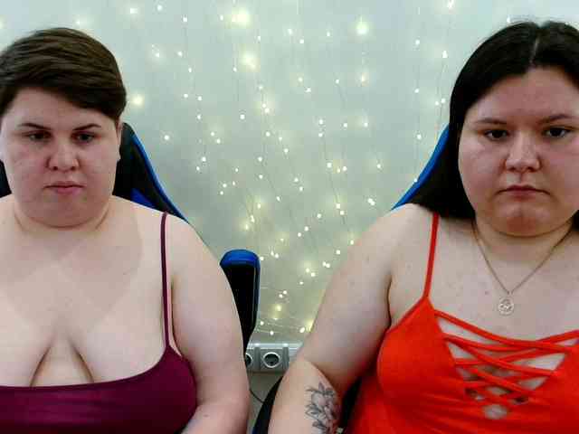 BeckyAndEllen webcam