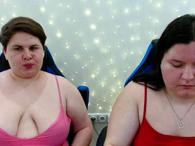 BeckyAndEllen webcam