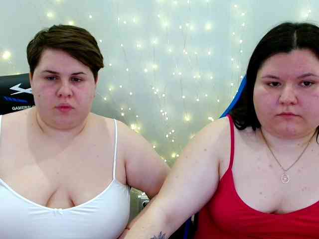 BeckyAndEllen webcam