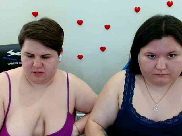 BeckyAndEllen webcam
